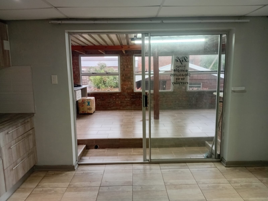 To Let 1 Bedroom Property for Rent in Kaysers Beach Eastern Cape
